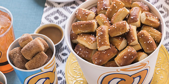 Auntie Annes and Cinnabon, Virginia Beach